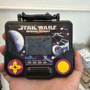 1997 Tiger Electronics Star Wars Imperial Assault Darth Vader Handheld LCD Game